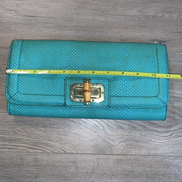 Banana Republic Aqua Green Clutch - Picture 8 of 9